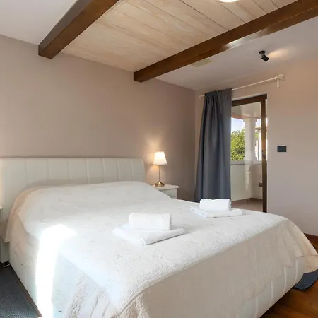 Casa Rea Mit Pool Und Panoramameerblick Holiday home